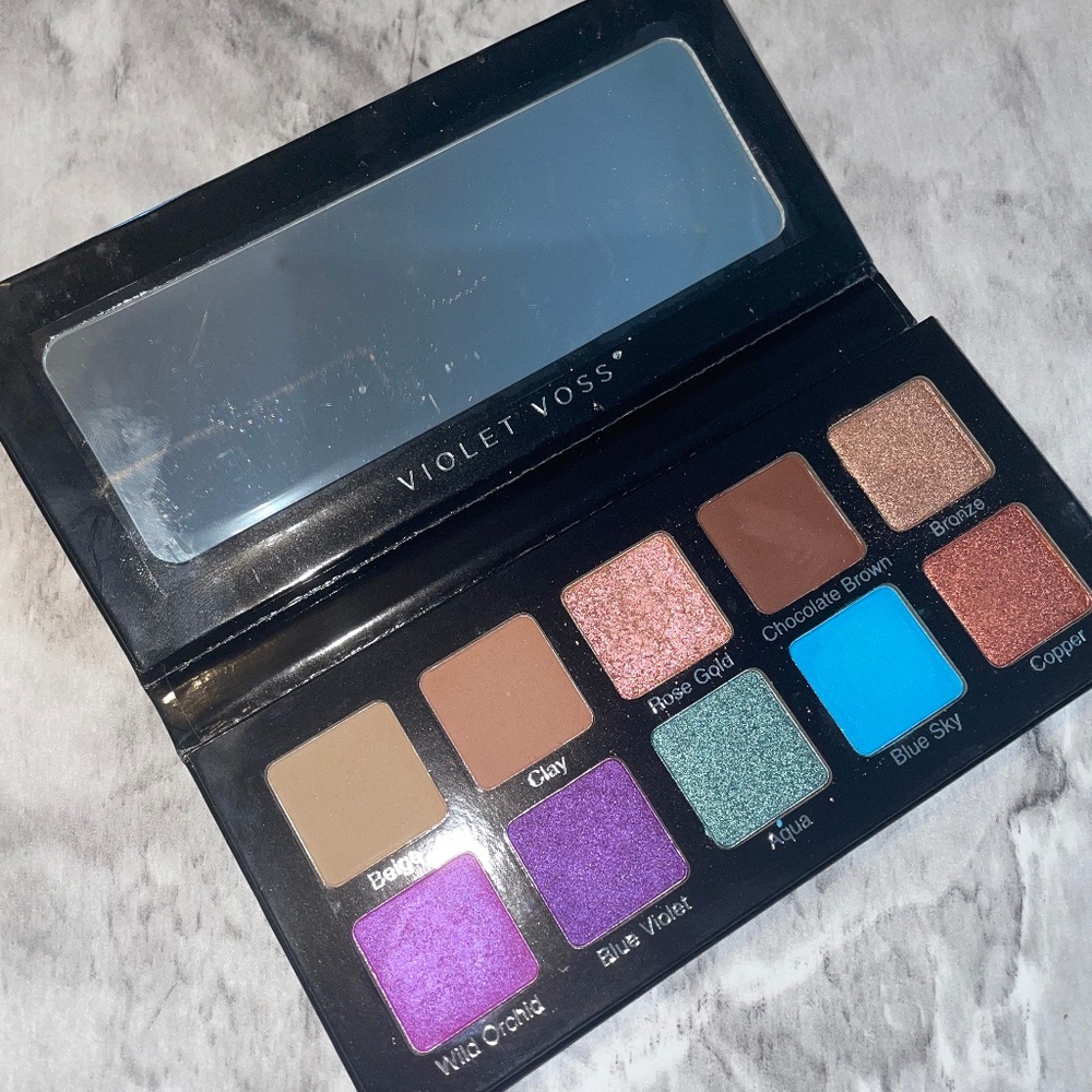 Essentials 2 Eyeshadow Palette